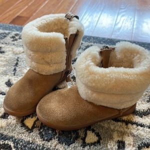 Ugg size 9 toddler super cute